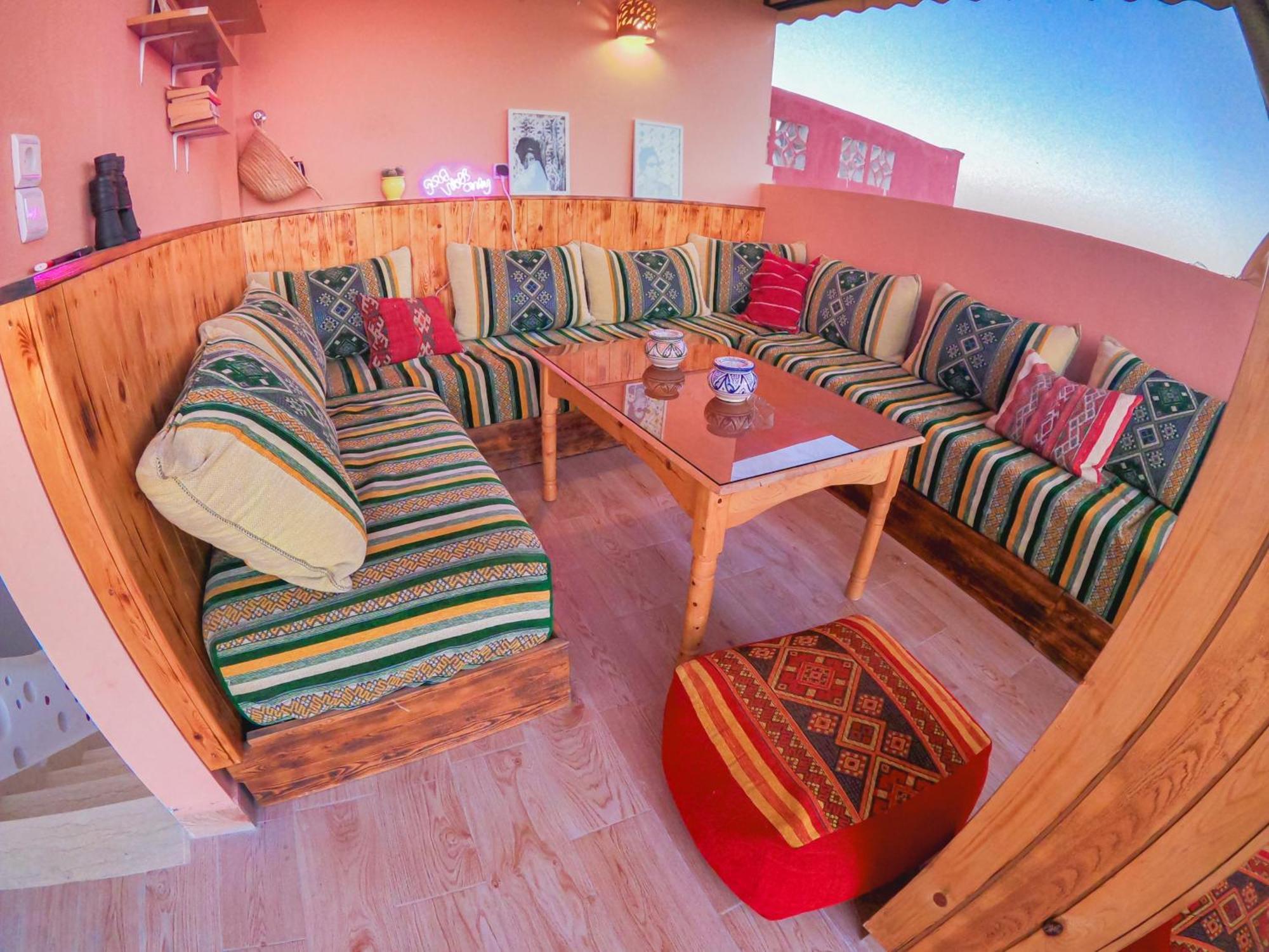 Atlantic Vibes Surf Hostel Tamraght Exterior photo