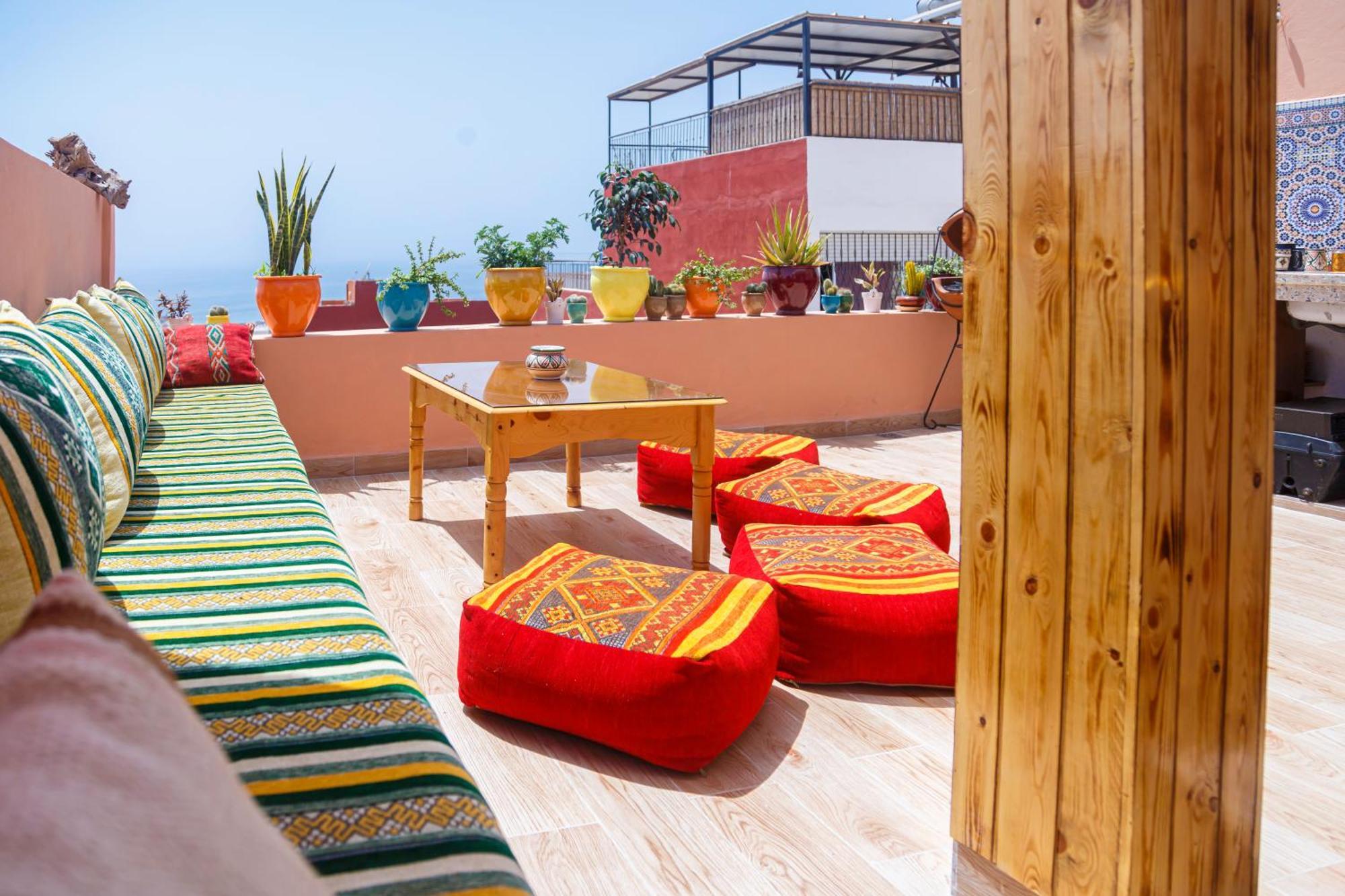Atlantic Vibes Surf Hostel Tamraght Exterior photo